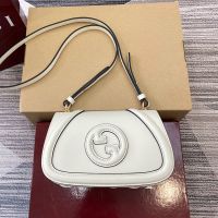 Gucci Blondie Small Shoulder Bag In Smooth Leather 815700 White