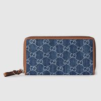 Gucci GG Emblem Zip Around Wallet In GG Supreme Denim 819122 Blue/Brown