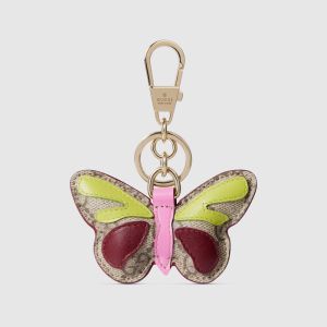 Gucci Butterfly-shaped Keychain In GG Supreme Canvas 837346 Beige/Multicolor